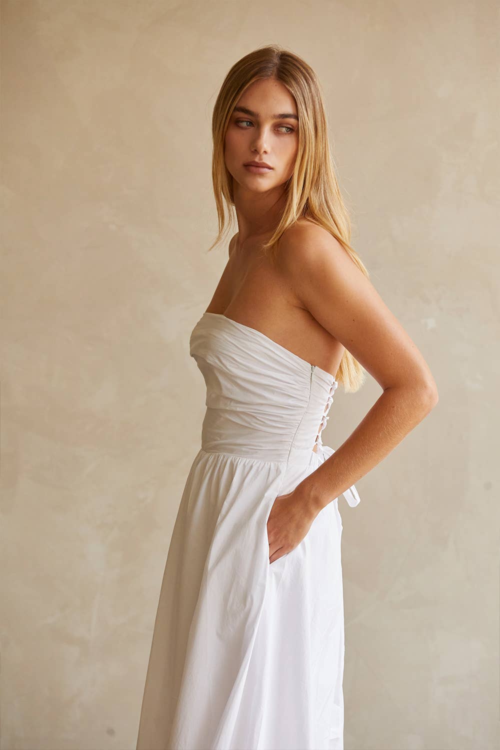 Kate Petite Midi Dress - Black/White Kate Petite Midi Dress - Black/White