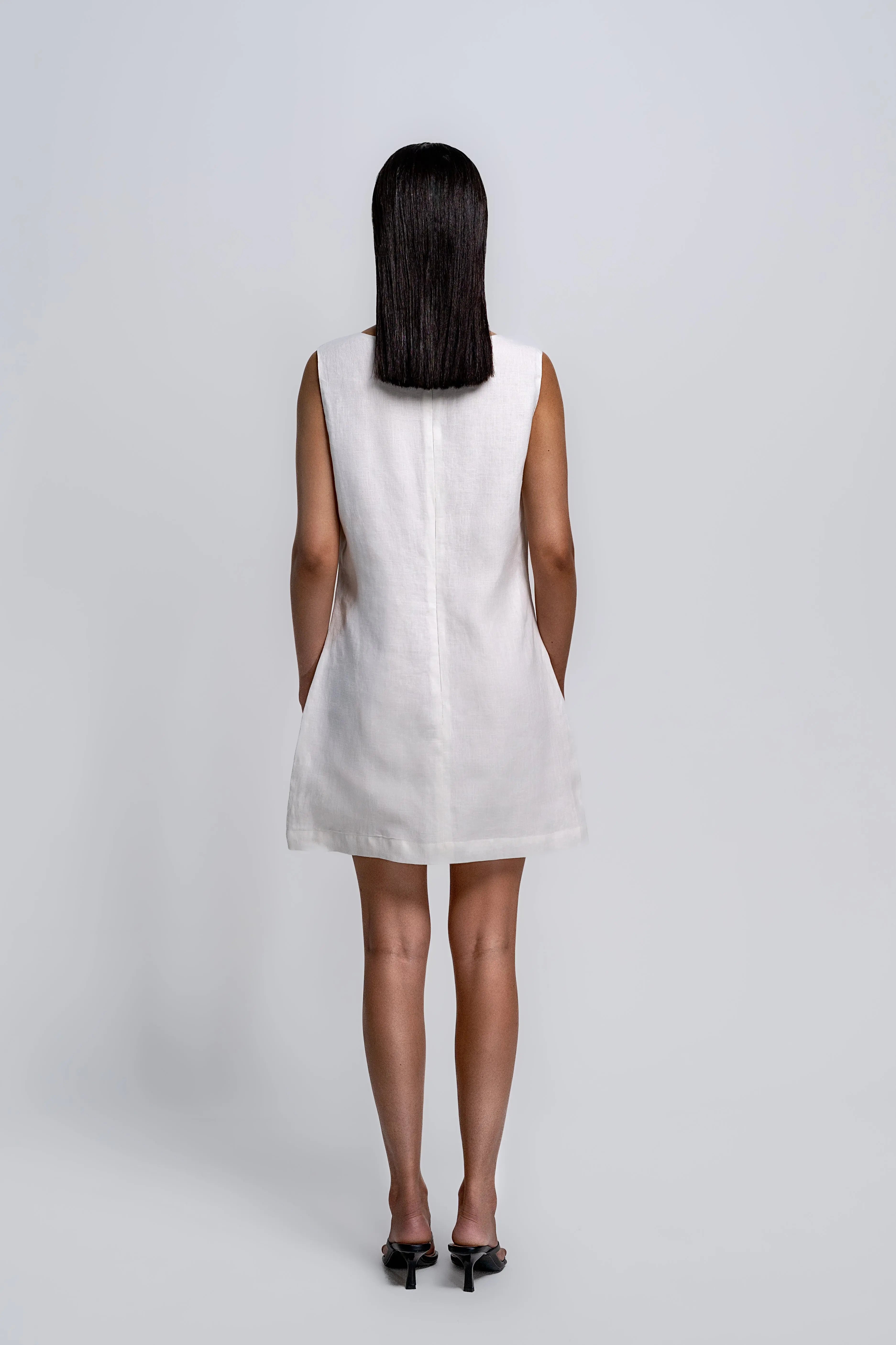 Petite White Linen Mini Dress | Women's Petite Dresses Etela Petite Petite White Linen Mini Dress | Women's Petite Dresses Etela Petite